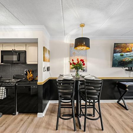 Walk To Anakeesta Romantic 1Br W Fireplace Gatlinburg Exteriör bild