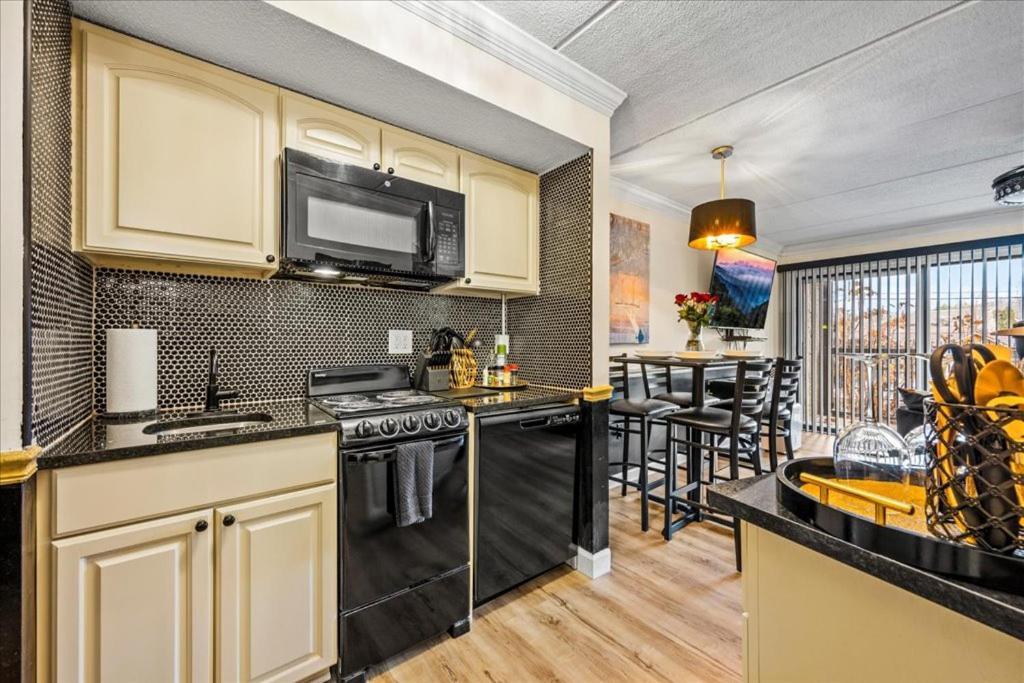 Walk To Anakeesta Romantic 1Br W Fireplace Gatlinburg Exteriör bild